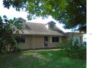 8714 Thornwood Ln, Tampa, FL 33615