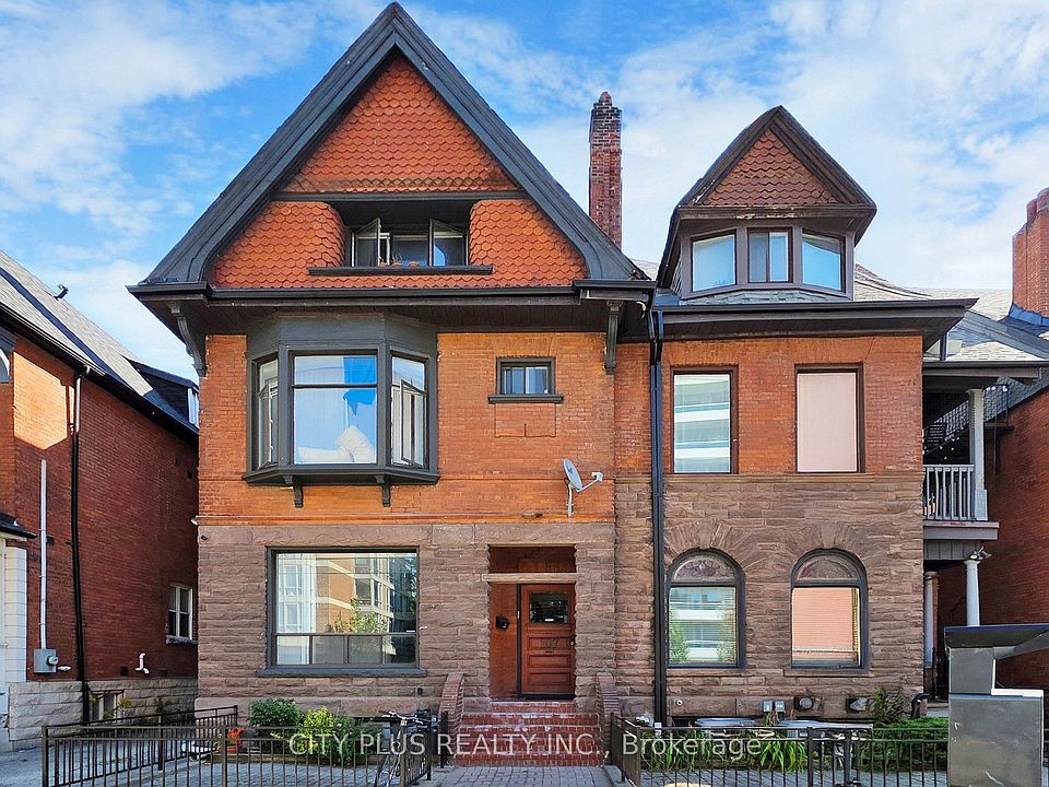 1st image of 107 Spadina Rd #105