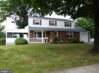 680 Lukens Ln, King Of Prussia, PA 19406