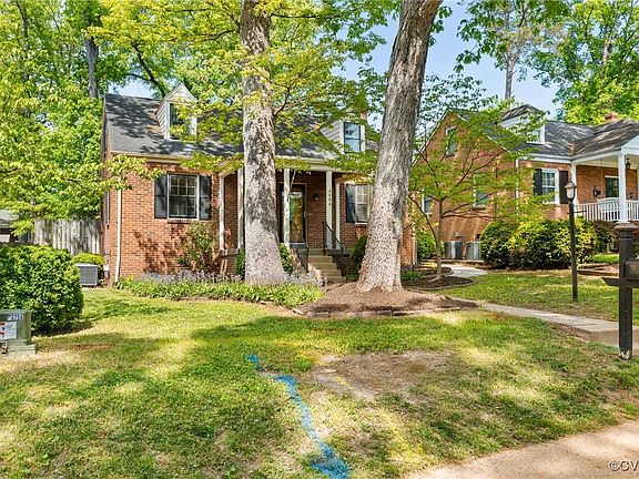 2nd image of 4904 Bromley Ln