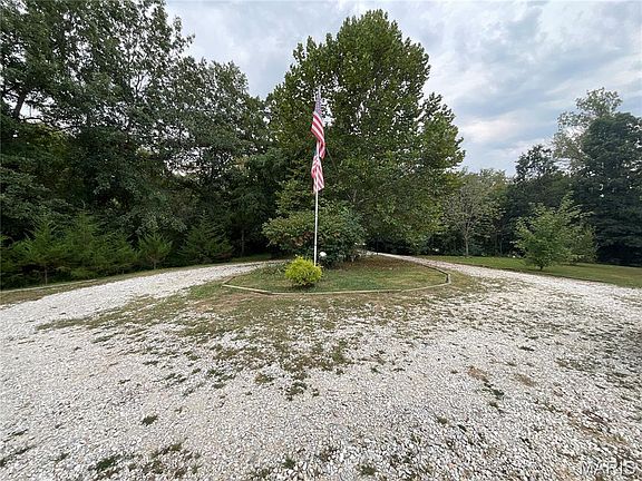 3rd image of 5414 County Road 150