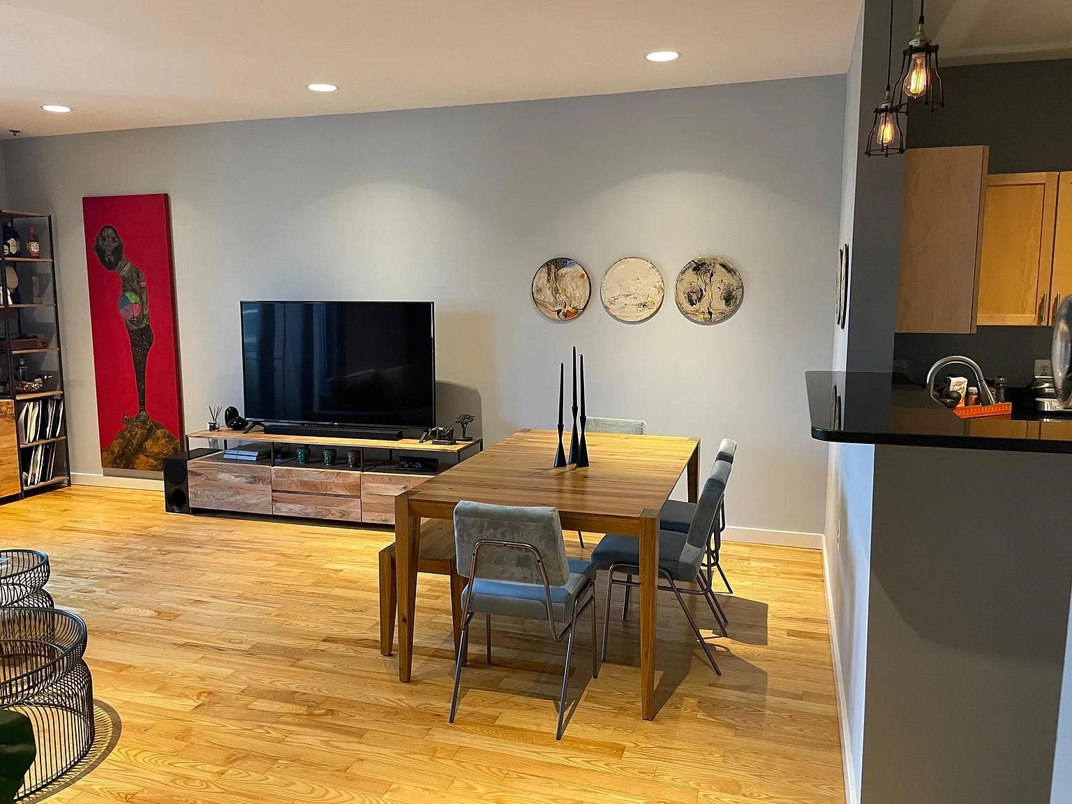 1 bed, 902 sqft, $2,900 — Photo 3
