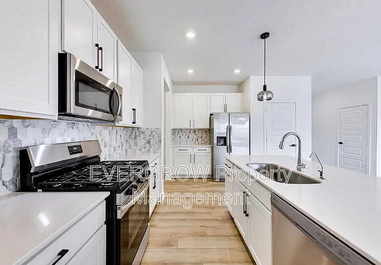 4543 Nokes Pl — Photo 13