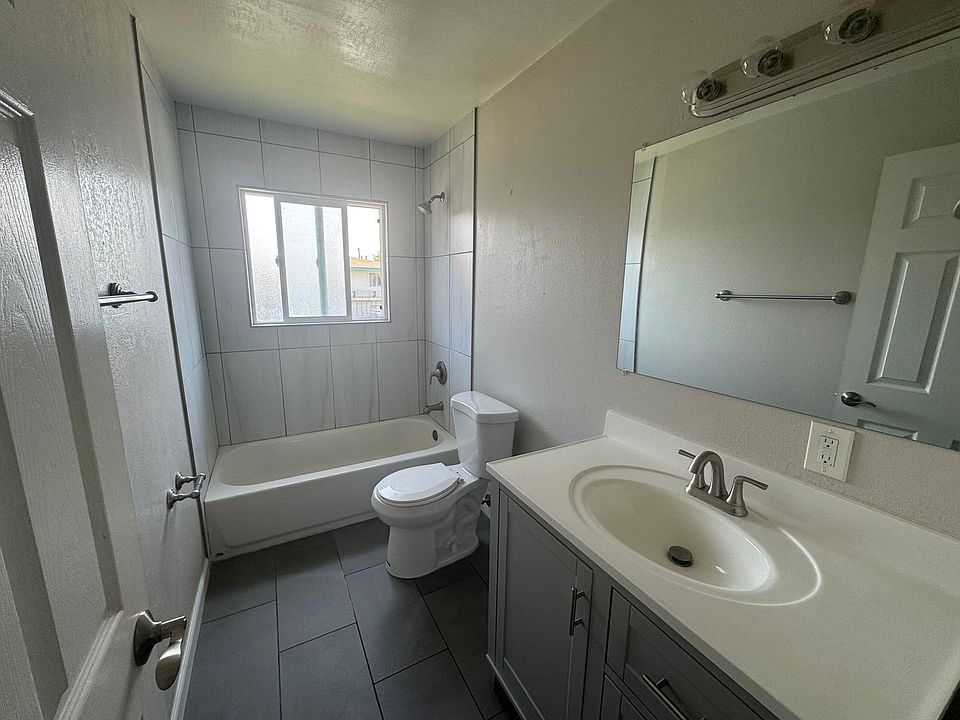 1st image of 3001 Magliocco Dr #403