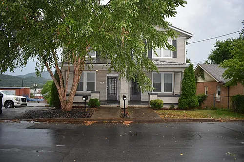 513 Maple St Photo 1 513 Maple St Photo 1