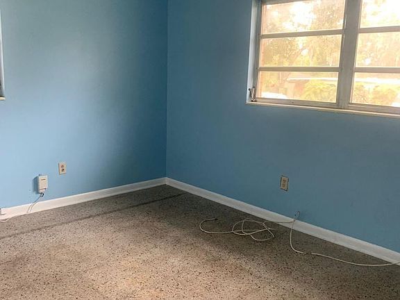 2nd image of 3405 E Hanna Ave