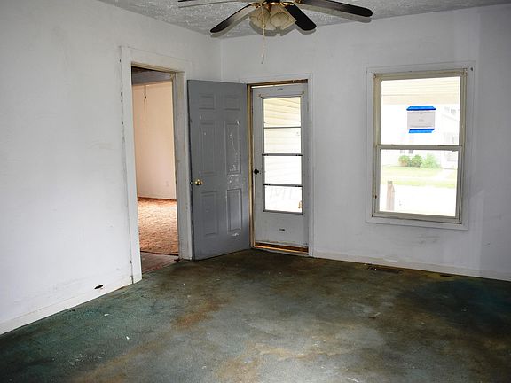 5th image of 177 Jefferson St