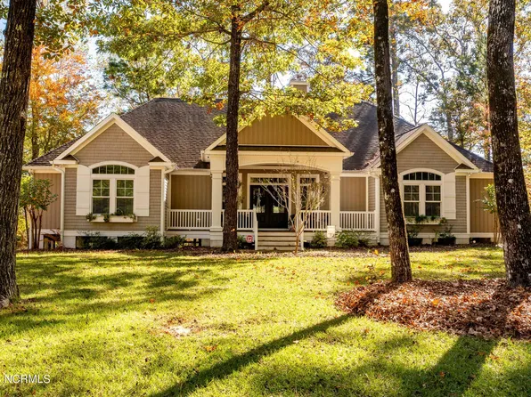 207 Elizabeth Road, Arapahoe, NC 28510