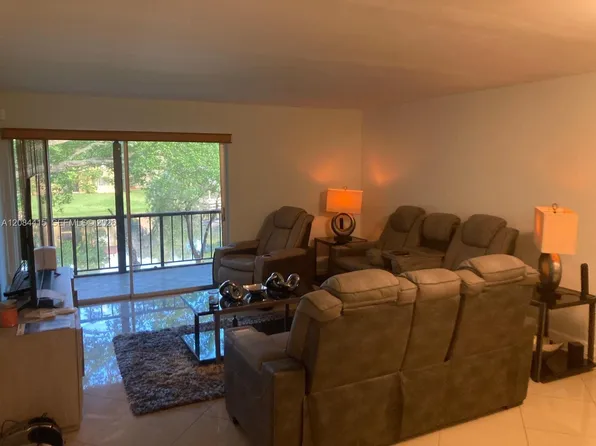 890 SW 9th Street Cir APT 202, Boca Raton, FL 33486