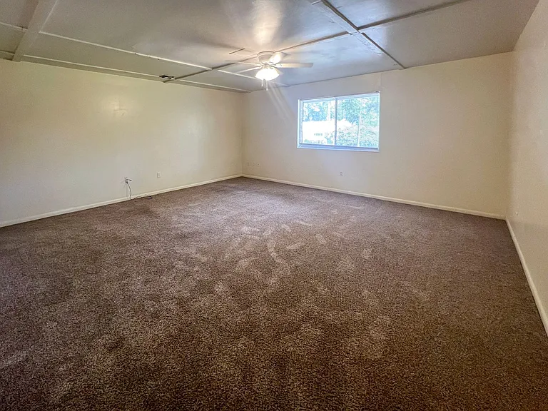 3524 NW 12th Ave — Photo 27