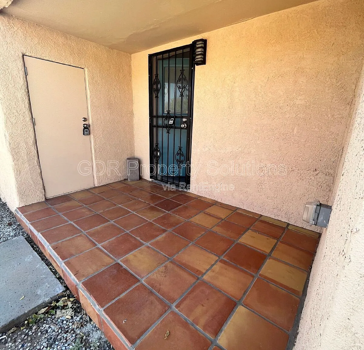 2 bed, 1.0 bath, 715 sqft, $1,500 — Photo 3