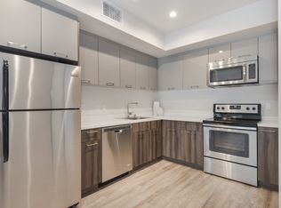 Wilshire Valencia, Los Angeles, CA 90017