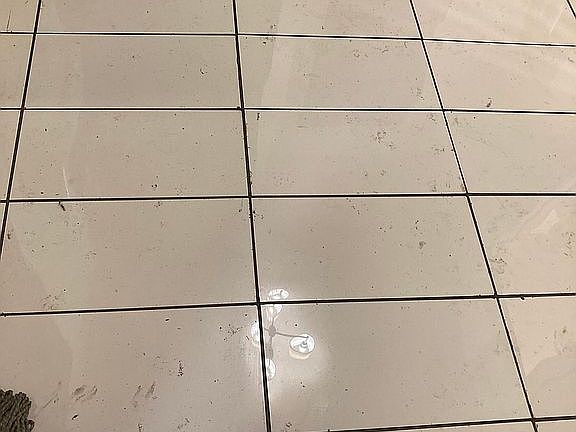 Kitchen & Hallway porcelain 