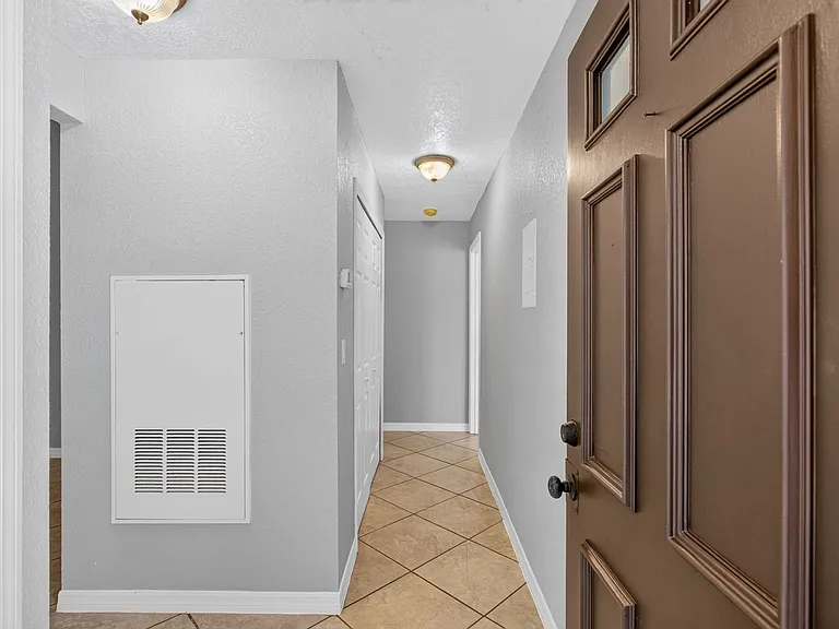 659 Montego Bay Ct — Photo 11