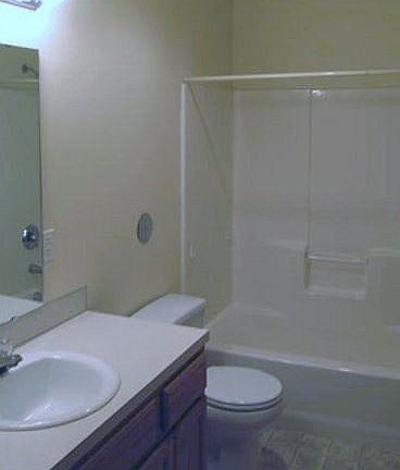 5th image of 206 Teresa Way APT 6