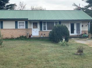 6047 Highway 67 W, Mountain City, TN 37683