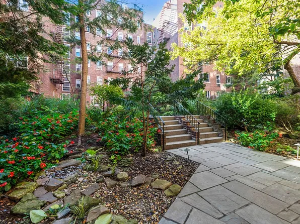 515 E 89th St APT 2E, New York, NY 10128