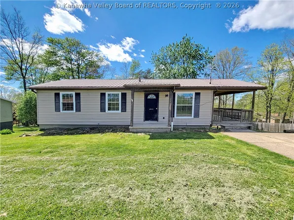116 Burgess Dr, Spencer, WV 25276