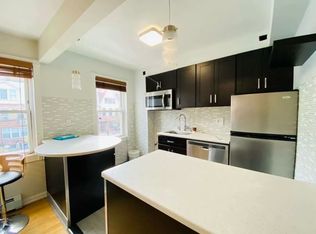 21-22 29th St #2, Astoria, NY 11105