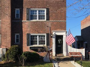 94 Beechwood Pl, Staten Island, NY 10314