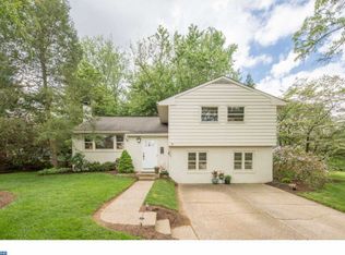 6 Cherry Tree Ln, Cherry Hill, NJ 08002