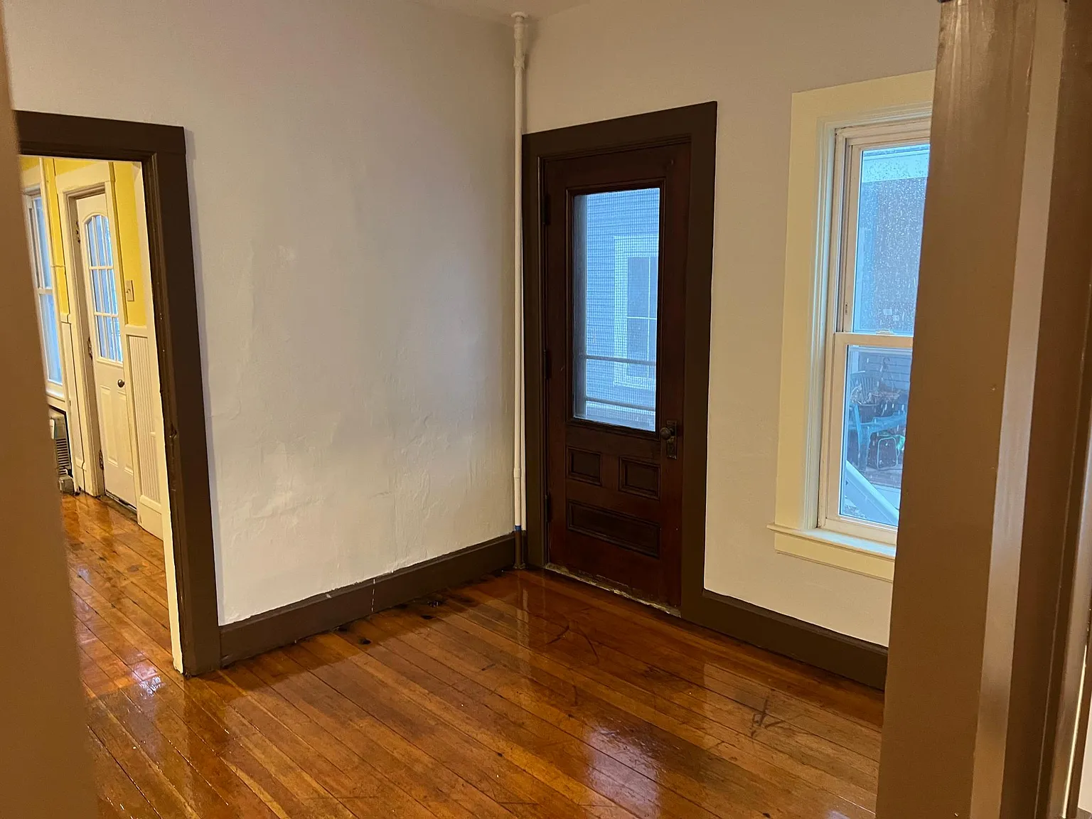 16 Johnson St — Photo 4