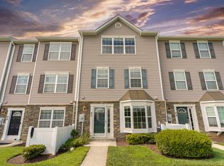 6457 Cornwall Dr, Sykesville, MD 21784