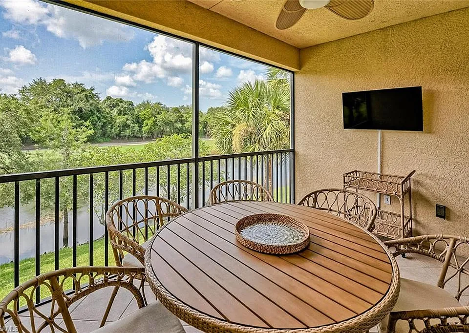 11111 Corsia Trieste Way #204