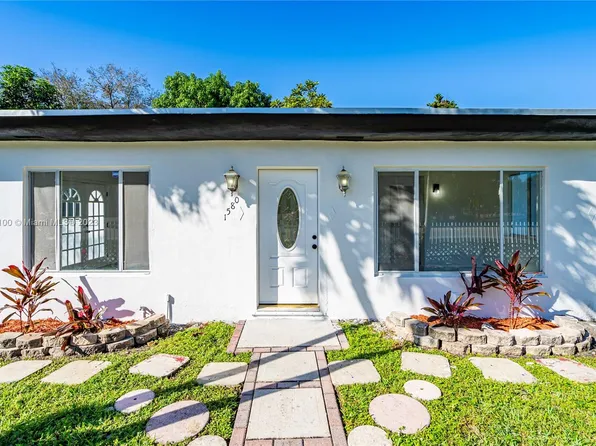 1580 NE 129th St, North Miami, FL 33161