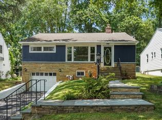 21 Locust Ave, Millburn, NJ 07041