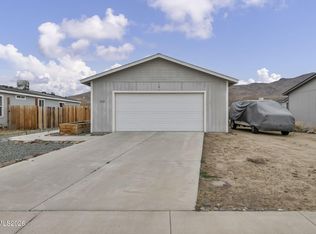 213 Glen Vista Dr, Dayton, NV 89403