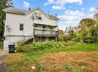 11 Gray St, Providence, RI 02909