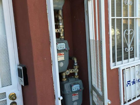 4th image of 768 E 161st St