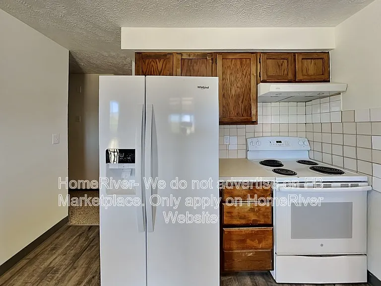 4708 S Glenrose Rd — Photo 6