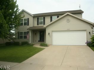 1507 Olmsted Rd, Normal, IL 61761