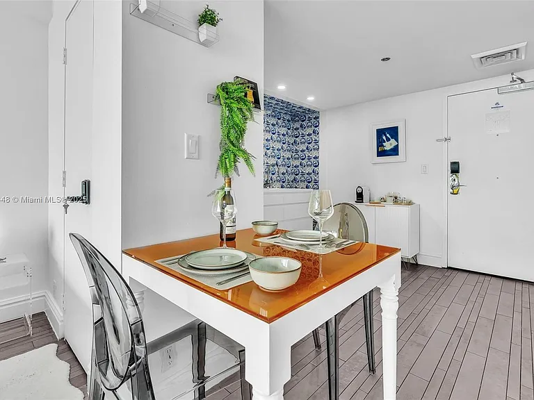 1100 West Ave #1019 — Photo 24