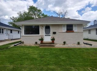 4914 N 104th St, Milwaukee, WI 53225