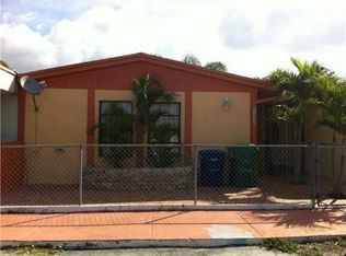 21457 NW 40th Circle Ct, Miami Gardens, FL 33055