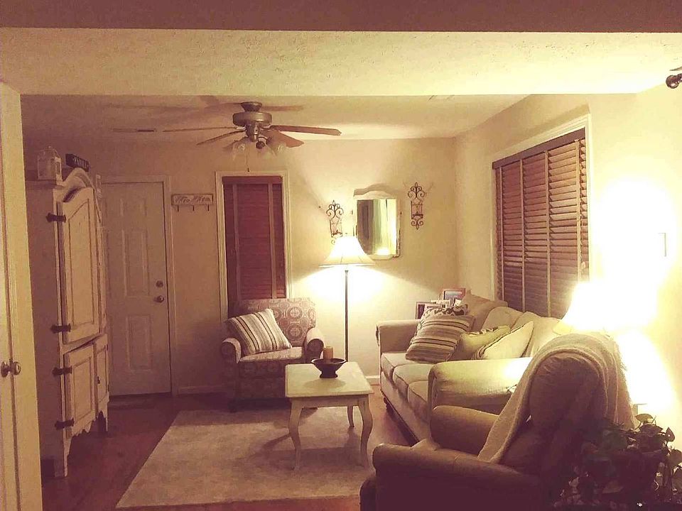 1st image of 506 Pilgrim Ct