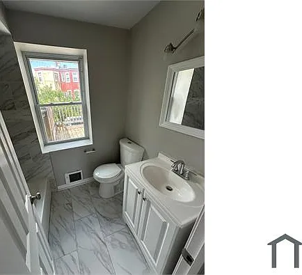1423 Cambridge St #2 — Photo 5
