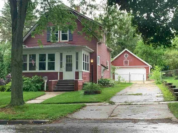 613 Monroe St, Fort Atkinson, WI 53538