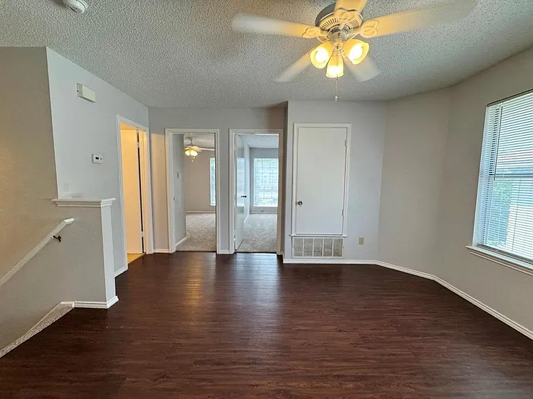 14009 Maricella Ln — Photo 17