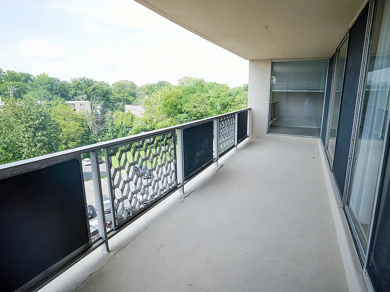 Wynnewood House — Photo 15