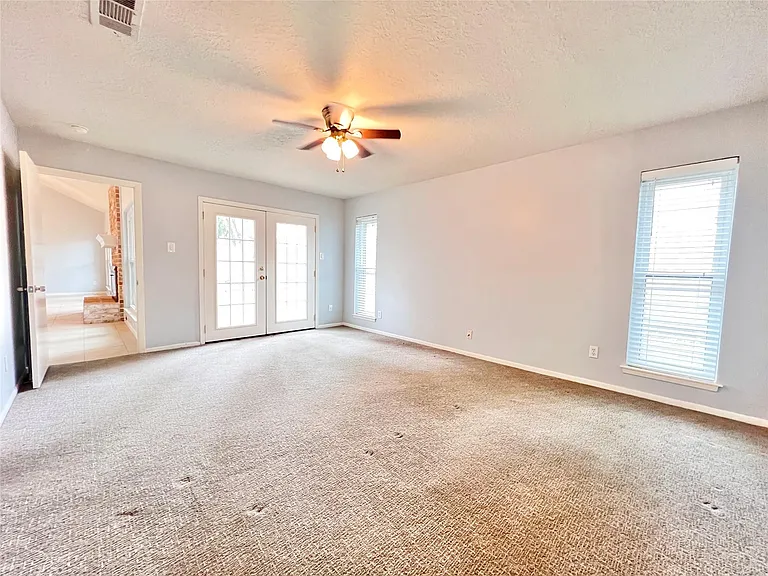 11407 Briar Rose Dr — Photo 24