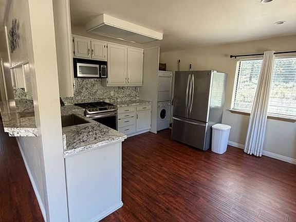 4th image of 2617 Cedarwood Dr