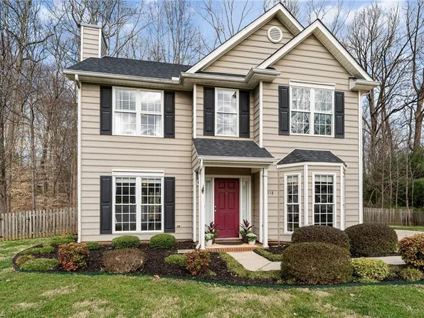 2518 Glen Meadow Dr, Greensboro, NC 27455