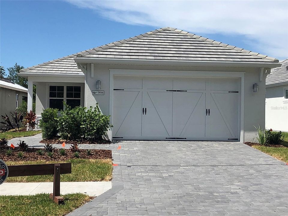 1st image of 998 Crosswind Ave