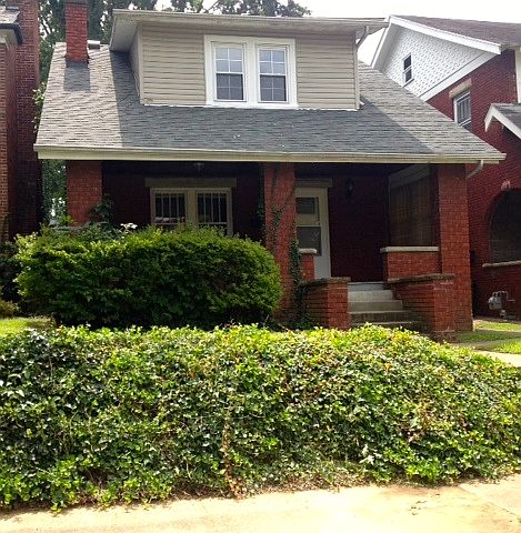 1st image of 623 10th Ave