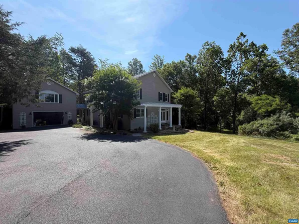 6285 Jarmans Gap Rd, Crozet, VA 22932