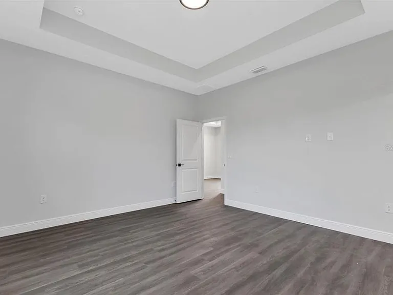 13314 Holtville Ave — Photo 6